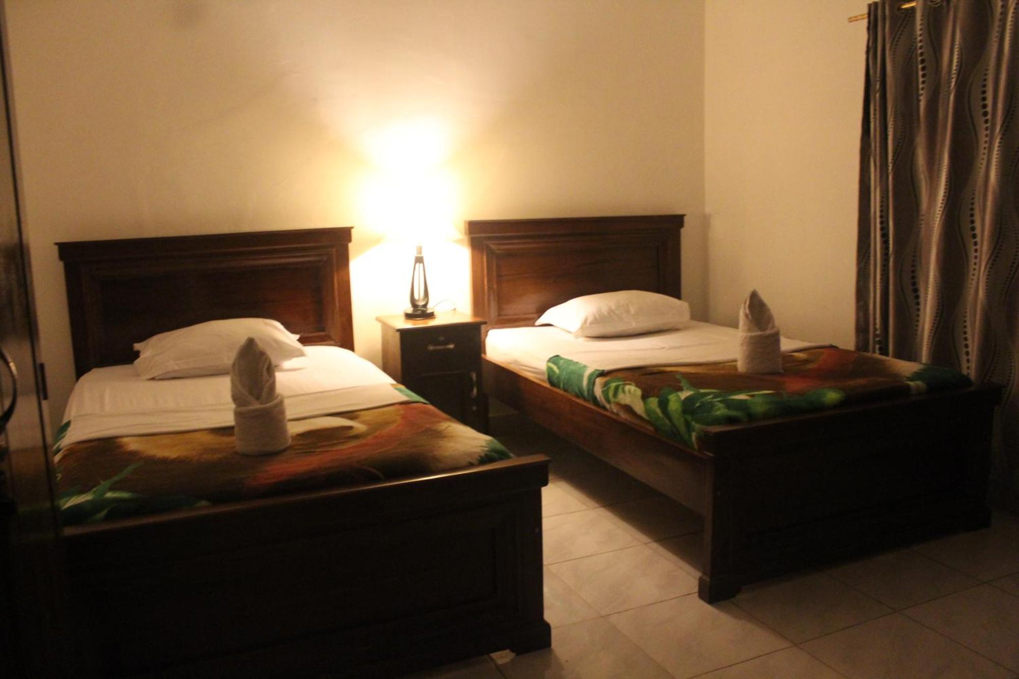 Prundi Hotel 2*